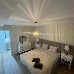 Esmeralda House Com Garagem Privada 布拉加
