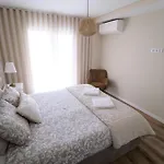 公寓 Esmeralda House Com Garagem Privada *
