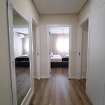 Esmeralda House Com Garagem Privada Διαμέρισμα