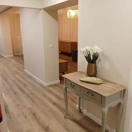 Apartamento Esmeralda House Com Garagem Privada