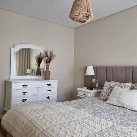 公寓 Esmeralda House Com Garagem Privada *