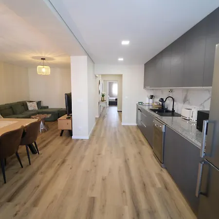 Esmeralda House Com Garagem Privada * 布拉加