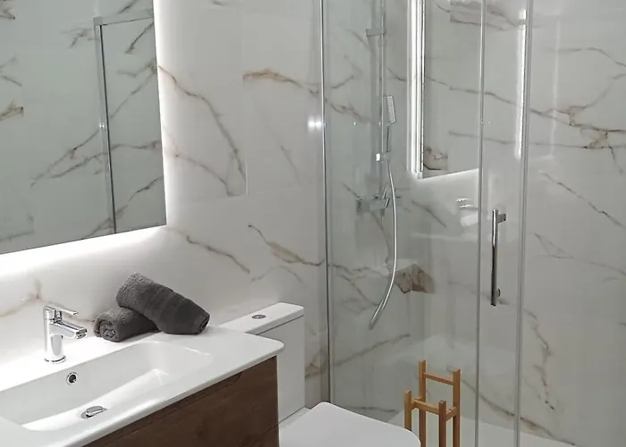 Esmeralda House Com Garagem Privada * Braga